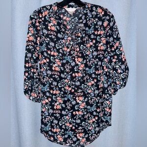 Decree Women’s Medium Floral Tie Blouses